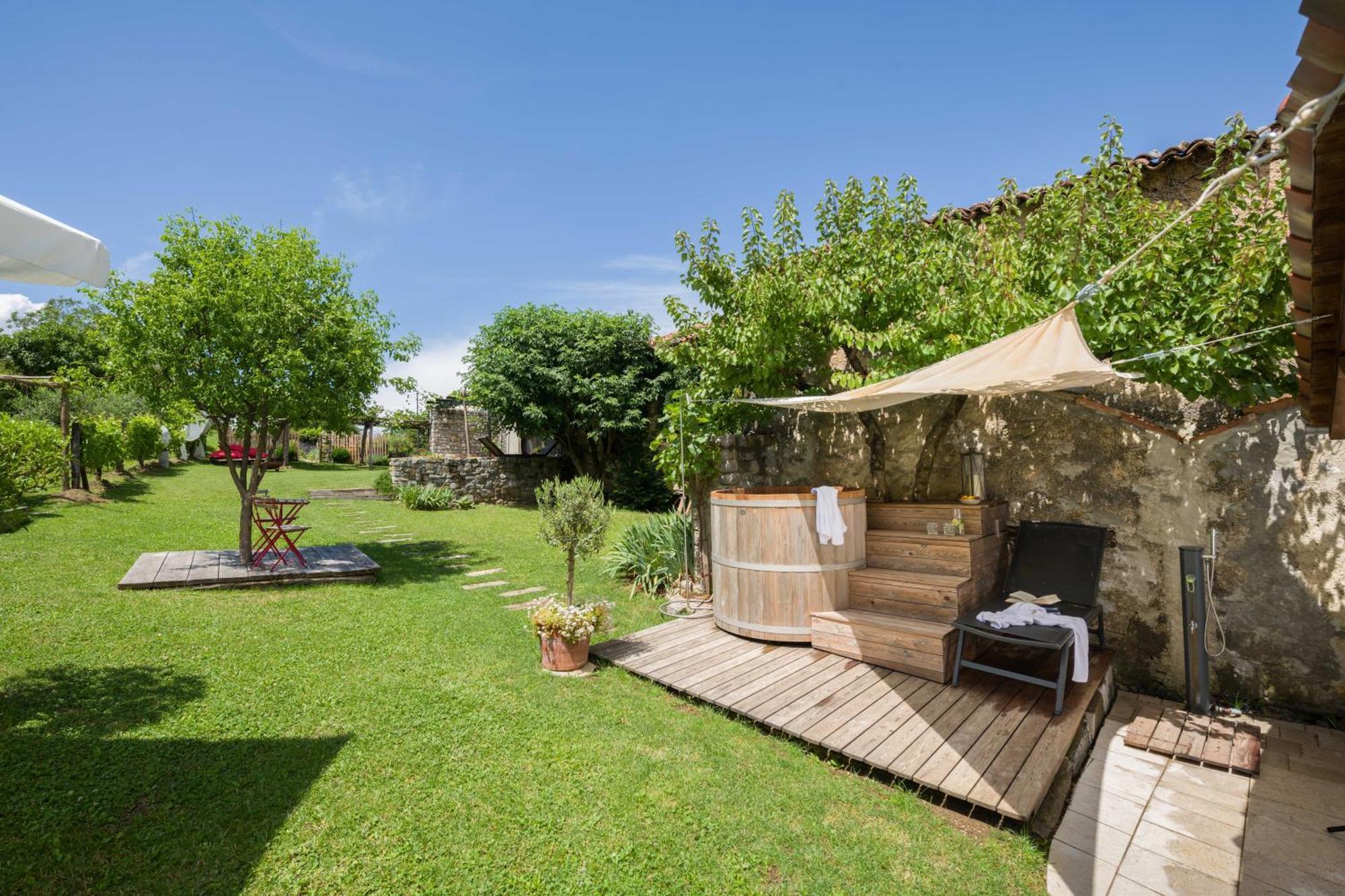 Appartement Holiday Home Artes With Free Hot Tub & Sauna Branik