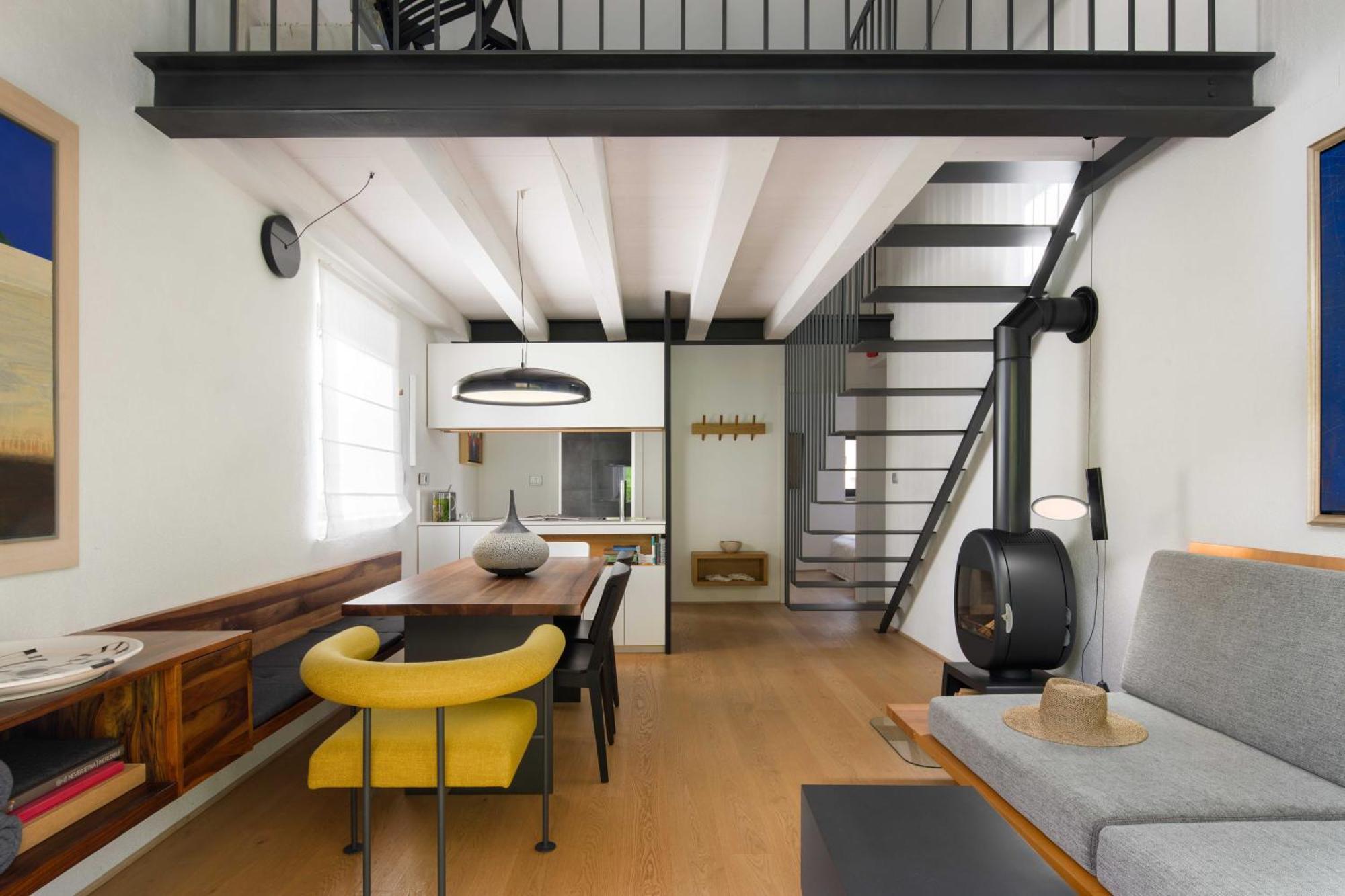 Apartment House Artes *